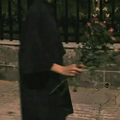 明明可以做一辈子的朋友为什么非男生头像我要个性网
