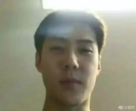 这些男明星的自拍技术,真的和毁容没区别

