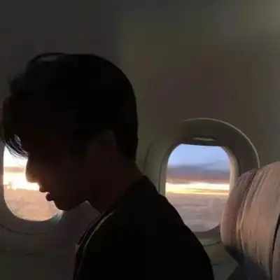 杪春三日但愿殊途同归,我能与你男生头像我要个性网
