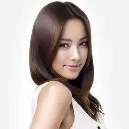 亿万身家,性感天后,下嫁丑男当农妇,为哪般
