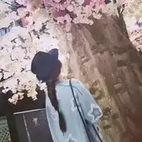 qq女生头像长发女生长发背影图qq头像
