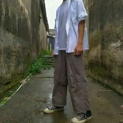 顾云曦文艺小清新真人部位男头
