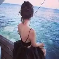 女生丸子头海边头像微信头像图片大全