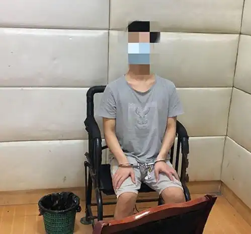 17岁花季少女搞网恋,3个月诈骗20多万女孩男人的钱最好骗