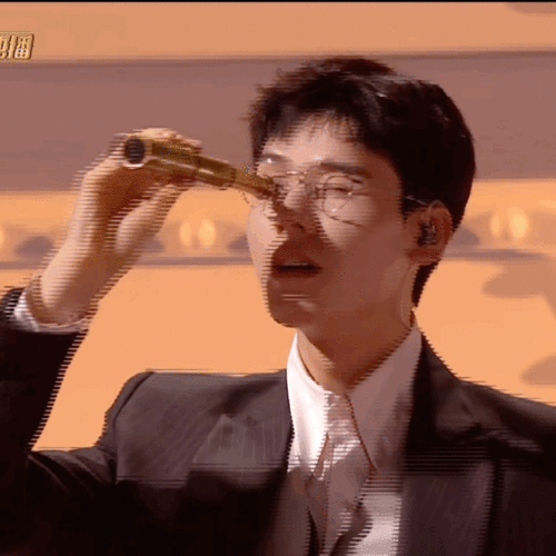 姐姐成团夜男嘉宾表现两极化,龚俊齐思钧获赞,秦昊杜江失误