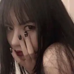 黑暗冷酷真人女头像一组高冷丧系图片