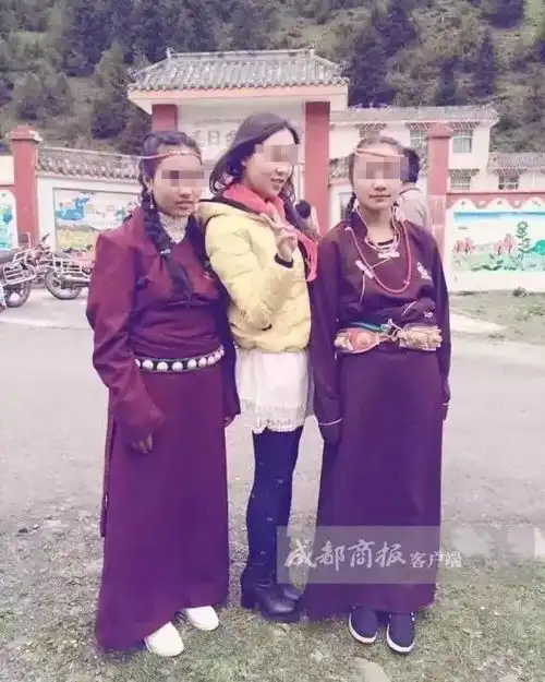 为抢一部手机,13岁少年泼汽油烧伤美丽女教师这种行为已经不是熊了