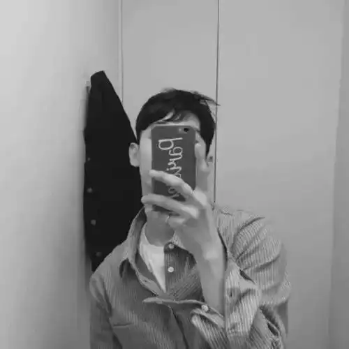 男生头像我的热情也就那么多你磨完了也就完了
