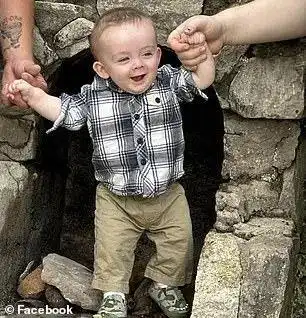 9个月婴儿因妈妈男友的熊抱病危,即便活下来,也恐瘫痪