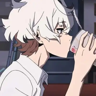 ins风男生头像

