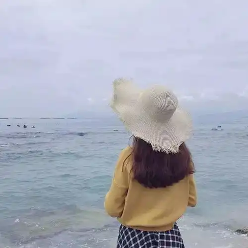 超美背影女生头像
