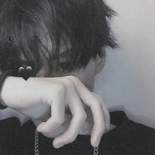 真人男生头像愿你三冬暖,愿你春不寒愿你天黑有灯,下雨有伞腾讯新闻
