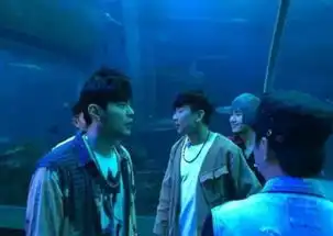 天王同框周杰伦林俊杰同游新加坡被偶遇