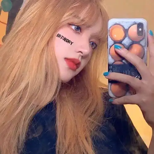 小众女头带有特殊寓意的明星网名集
