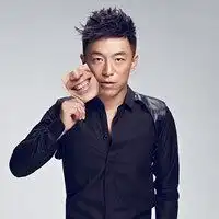 黄渤头像高清图片大全名人黄渤真实头像大图下载