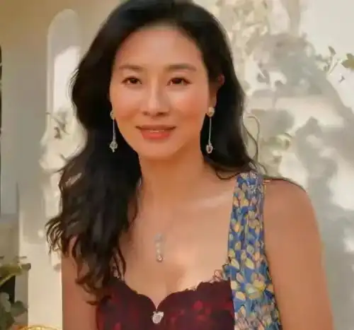 中年女人在外面找男人,说白了,无非就是为了这几个目的