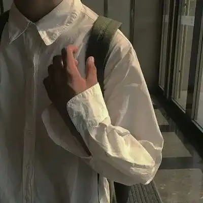 男生头像高冷真人文艺男生头像图片,最喜欢这种冷酷风了第142期
