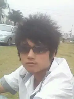 可以做qq校友头像的帅气一点的男生头像