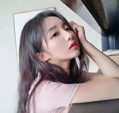 搞定中年女人不用追,用这三个套路撩她们,好使
