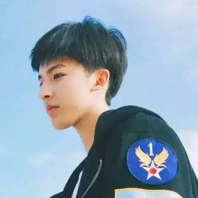 男女头像别等,别问,别回忆
