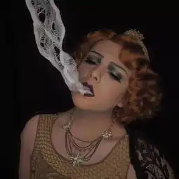 每刻美丨完美cos迪士尼公主的美妆博主,竟是男孩子