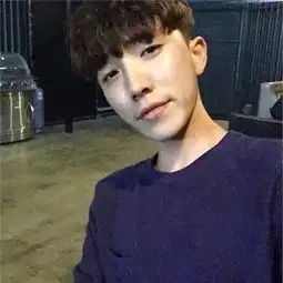 求qq高清男生头像