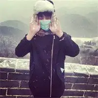 男生自拍头像,qq男生自拍头像图片用手机的
