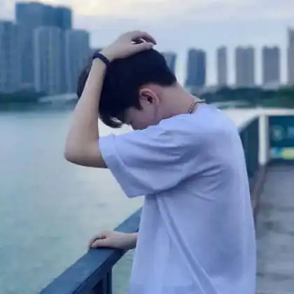 帅与潇洒共存的男生最有魅力,颜值超高的男生头像
