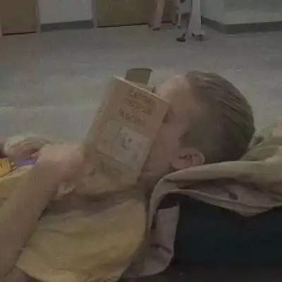 早沙雕的微信头像礼貌拿图图微信头像我要个性网
