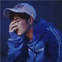 一生放荡不羁的男生意境头像,感情的世界你不懂
