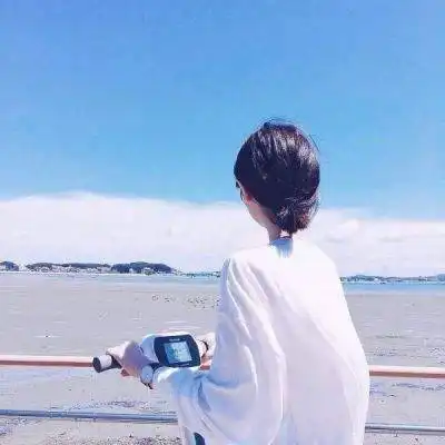 女头背影霸气十足图片社会范背影网图女
