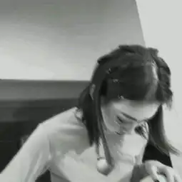 黑白头像女生冷酷霸气一时孤久一世独走
