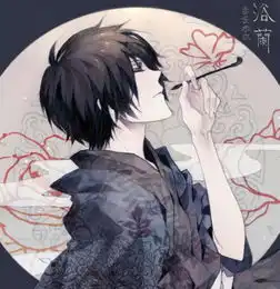 求家庭教师里云雀恭弥的一张图片,画风和下面这张图很像穿着军装外面披着一层,然后头发三七分吧
