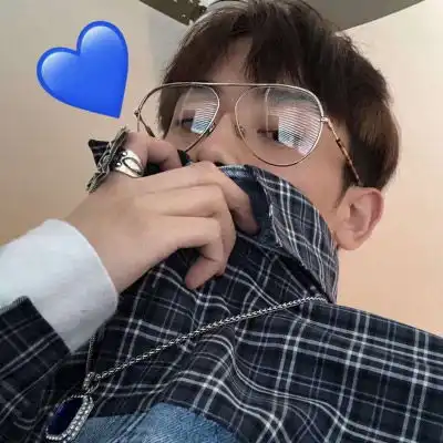 头像男生霸气超拽好看心稳路正生活更精彩
