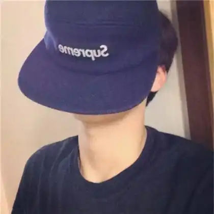 半身不露脸帅气男生头像,看起来比较成熟的男人
