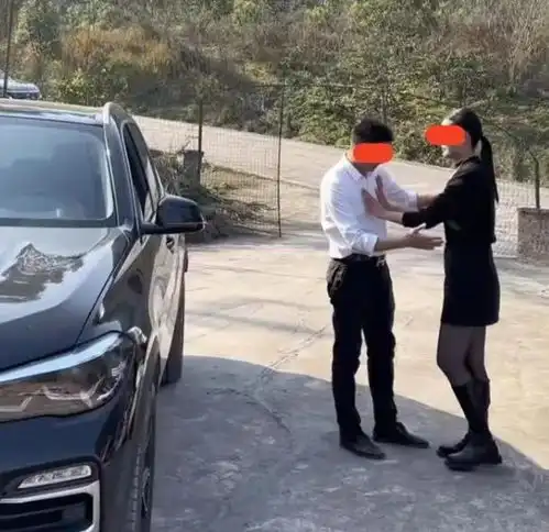 女子离异后,暗恋多年的男生立马表白,女子我们不合适