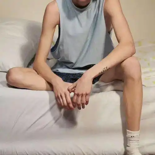 头像生活开始拿我这个小肉丸做关东煮了