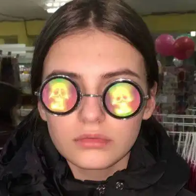 很丧的欧美头像ins复古欧美风头像图片
