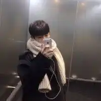 顾小七容我一人孤独终老
