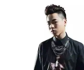 简直亮瞎眼,果然胡子才是男神的本体