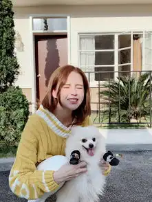 电竞迪丽热巴力压虎牙一哥不求人,成为和平精英一姐,神豪很开心