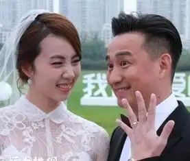把自己女学生弄成老婆的男星,相恋九年才结婚