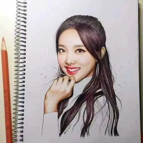 一组手绘彩铅美女,临摹起来吧