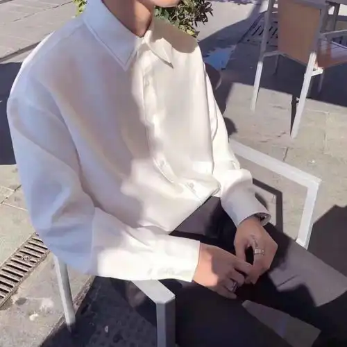 嘿帅哥你谁