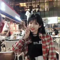 男子进女厕引热议,他一句话让人无语,男扮女装者怎样如厕