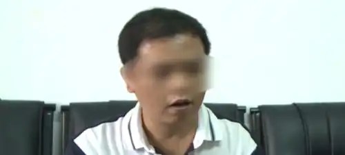 小12岁男友吃软饭,工作稳定后提分手,女子他要发我私密照