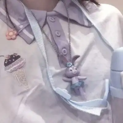女生头像部位可爱学生真人女生部位头像下半身
