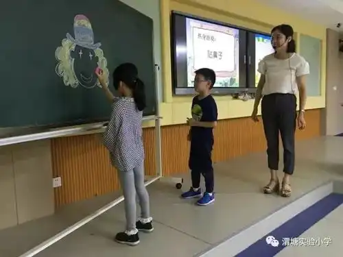 校园动态一年级最重要的是什么呢