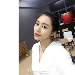 中传校花袁千山电眼勾人娇俏甜美少女味