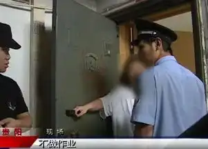 贵阳8岁男童只穿条内裤雨中罚跪,声音哭到沙哑,母亲他不好好写作业